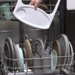 Ingenuity 2 in 1 Sitzerhöhung Stuhl, Babysitzerhöhung & Kleinkindersitz mit abnehmbaren Tablett, Essen & Fütterung Sitz für Kleinkinder, leicht zu reinigen, ideal für unterwegs, ab 6 Monaten – Bild 14