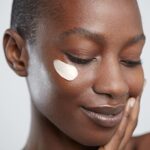 Elemis Superfood Glow Priming Moisturiser, leichte Gesichtscreme für glatte und strahlende Haut, präbiotische Feuchtigkeitscreme, tägliche Feuchtigkeitspflege für einen taufrischen Teint, 60 ml – Bild 4