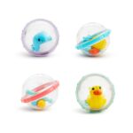 Munchkin Schwimmende Seifenblasen Badespielzeug, 4er-Pack, Modell Sortiert & Playgro Badeboote, 3 Stück, BPA-frei