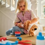 Melissa & Doug Veterinär-Set – 24-teiliges Tierarztspiel mit Zubehör ab 3 Jahren – Bild 2