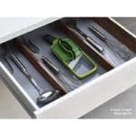 Joseph Joseph Go-to Gadgets 2-teiliges Lebensmittel- und Gemüsezubereitungsset, Reibe und Mandoline – Bild 2