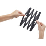 Joseph Joseph Ausziehbarer Rutschfeste, hitzebeständiger Untersetzer, Arbeitsplatte Schutz für Heisse Pfannen und Heisse Gerichte, Nylon – Bild 6