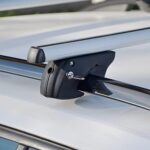 FISCHER Relingträger TopLine XL, für Fahrradträger, Dachboxen oder als Skihalter, für offene Dachrelinge, Tragkraft 90 kg, vormontiert, inklusive Schloss – Bild 5