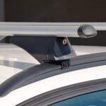 FISCHER Relingträger TopLine XL, für Fahrradträger, Dachboxen oder als Skihalter, für offene Dachrelinge, Tragkraft 90 kg, vormontiert, inklusive Schloss – Bild 6