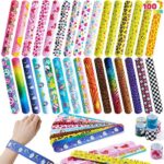 JOYIN Slap Band, 100 PCs Slap Armbänder Super Slap Armbänder mit bunten Herzen Animal Emoji Party Bag Fillers (30 Designs) Valentinstag Party Favors Pack, Easter Basket Stuffers