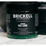 Brickell Men‘s Renewing Face Scrub - Natürliches und organisches Gesichtspeeling für Männer - Porentiefe Gesichtsreinigung mit Jojoba Perlen, Kaffee-Extrakt und Bimsstein – Bild 4