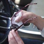 ZEISS Brillen-Reinigungs-Spray | Reinigungstücher mit Alkohol | ideal für unterwegs oder auf Reisen – Bild 4