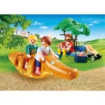 PLAYMOBIL City Life 70281 Abenteuerspielplatz mit Kletterwand, Reifenschaukel und Rutsche, Ab 4 Jahre – Bild 4
