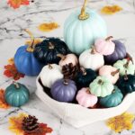 Benjia 17 Stück Kürbis Herbst Deko Dekoration Draussen, Gross Mini Klein Weiss Blau Rosa Grün Kürbisse Zierkürbisse Herbstdeko Herbstdekorationen Halloween – Bild 3