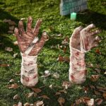JOYIN Halloween Zombie-Arme als Rasenpfähle für das Beste Friedhofdekor zu Halloween, Groundbreaker gruselige Halloween Aussendekorationen – Bild 7