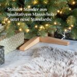 FairyTrees Weihnachtsbaum künstlich  NORDMANNTANNE mit Christbaum Holzständer | TESTSIEGER Tannenbaum künstlich mit grünem Stamm | Made in EU – Bild 3