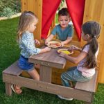 KidKraft Modernes Outdoor Garten-Spielhaus aus Holz mit Kinderküche und Gartenmöbel für Kinder – Bild 4