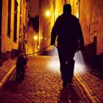 ATNKE LED Beleuchtete Mütze,Wiederaufladbare USB Laufmütze mit Licht Extrem Heller 4 LED Lampe Winter Warme Stirnlampe für Herren und Damen Geschenke – Bild 8