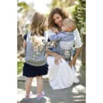 Ergobaby Puppentrage Kinder-Spielzeug, Galaxy Grau Tragetasche für Baby Puppe, 100% Baumwolle – Bild 6