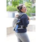 manduca Babytrage XT – All-In-One Babytrage für Neugeborene ab 3,5 kg und Kleinkinder bis 20 kg – ergonomische Kindertrage mit verstellbarem Steg – Einheitsgrösse – Bild 6