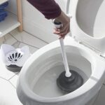 Clorox Toiletten-Pümpel und Versteck Caddy Badezimmer Combo, Gummi – Bild 8