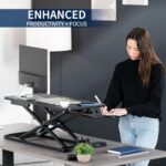 VIVO 32” Stehpult-Konverter mit höhenverstellbarem Aufsatz, Steh-Sitz-Arbeitsplatz für zwei Monitore und Laptop, mit breiter Tastaturablage – Bild 4