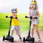 Kinderoller mit LED-Rädern