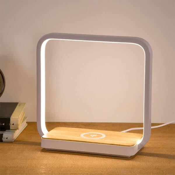blonbar Nachttischlampe mit Ladefunktion