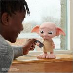 Interaktive Dobby-Puppe -  Harry Potter's Hauself mit 30+ Geräuschen & Bewegungen – Bild 3