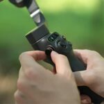 DJI Osmo Mobile 6 – 3-Achsen Gimbal, Tragbar & Faltbar, Integrierter Verlängerungsstab, Objektverfolgung, Vlogging & Social Media