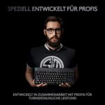 Logitech G PRO TKL Gaming-Tastatur, GX Blue Switches, LIGHTSYNC RGB, Abnehmbares Kabel, QWERTZ, Schwarz