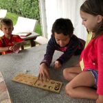 Toys of Wood Oxford Mancala Brettspiel - Strategisches Familien-Brettspiel – Bild 5
