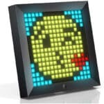 Divoom Pixoo Digitaler Rahmen - 16x16 RGB LED, Smart Clock, Social Media Benachrichtigungen, 7.18" Uhr