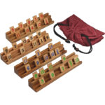 LOGOPLAY Rummy - Gesellschaftsspiel - Legespiel mit 108 Spielsteinen im Stoffbeutel - Halterungen und Steine in edler Holzausführung