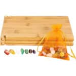 Toys of Wood Oxford Hus Spiel Mancala Brettspiel - Kalaha Spiel Erwachsene Brettspiel mit klappbarem Holzbrett und Natursteinkiesel -Familien Brettspiele-Mancala Spiele Strategisches Spiel für Kinder