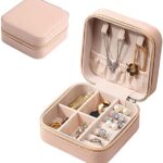 Eucomir Mini Schmuckkästchen für Damen – Reise-Schmuckbox aus PU-Leder, Klein & Praktisch für Ringe, Ohrringe & Ketten