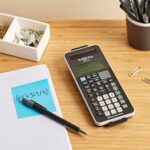 Texas Instruments TI-30X Plus MathPrint – Wissenschaftlicher Schulrechner (SEK I & II, Solar/Batterie, 4-zeilig)