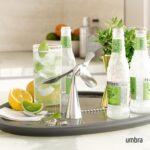 Umbra Tipsy Flaschenöffner, Skulpturaler Kapselheber für Kronkorken, Chrom Bar Accessoire