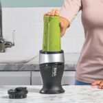 Ninja 700W Slim Mixer – Smoothie Maker mit 2x 470ml Bechern, zerkleinert Eis & gefrorenes Obst