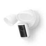 Ring Flutlichtkamera Pro – Retinal 4K Aussenkamera mit 10x-Zoom & 2000 Lumen