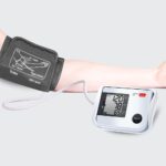 boso medicus vital – Vollautomatisches Oberarm-Blutdruckmessgerät mit Arrhythmie-Erkennung – Bild 3