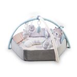 MoMi PASTEL 3-in-1 Spielbogen & Krabbelmatte – Sensorische Aktivitätsmatte für Neugeborene