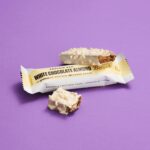 Barebells Protein Riegel White Chocolate Almond – 20g Eiweiss, zuckerarm, 12er Pack – Bild 3
