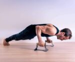 PULLUP & DIP Liegestützgriffe mit Buchenholz – Ergonomische Push-Up Bars für Krafttraining – Bild 9