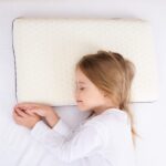 SIKAINI Kinderkissen Memory Schaum – Ergonomisch & Hypoallergen für Kinder 3-10 Jahre – Bild 5