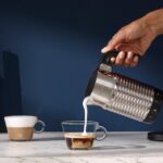 Nespresso Aeroccino 4 Milchaufschäumer – Cremiger Schaum für Cappuccino & Latte – Bild 2