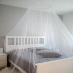 AMANKA Moskitonetz XXL 2,5 x 12 m – WHO-zertifierter Insektenschutz für Doppelbett & Babybett