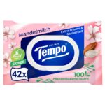 Tempo Feuchtes Toilettenpapier mit Mandelmilch & Panthenol – 16er Pack – Bild 2