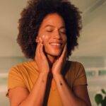 junglück Hyaluron Creme Leicht mit Bio-Aloe Vera & Bio-Jojobaöl – Feuchtigkeitspflege für Mischhaut – Bild 6