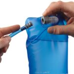 Salomon Soft Reservoir 1.5L – Flexibles Trinkreservoir für Trailrunner – Bild 5