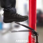 Arebos Getriebeheber 500 kg – Hydraulischer Motorheber mit Fusspedalsteuerung – Bild 4