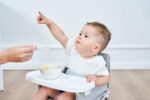 PandaEar Babystuhl Sitzerhöhung – Tragbarer Booster Hochstuhl mit Sicherheitsgurt – Bild 9