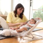 Maxi-Cosi Kori 2-in-1 Babywippe – Schaukel & Sitz mit Spielbogen, 0–2 Jahre – Bild 2
