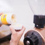 Urnex Grindz Kaffeemühlen Reinigungstabletten 430 g – Tiefenreinigung ohne Demontage – Bild 3