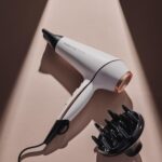 Remington PROluxe Haartrockner AC9140 mit OPTIheat & Ionen-Technologie – 2400W Profi-Trockner für langanhaltende Styling-Ergebnisse – Bild 4